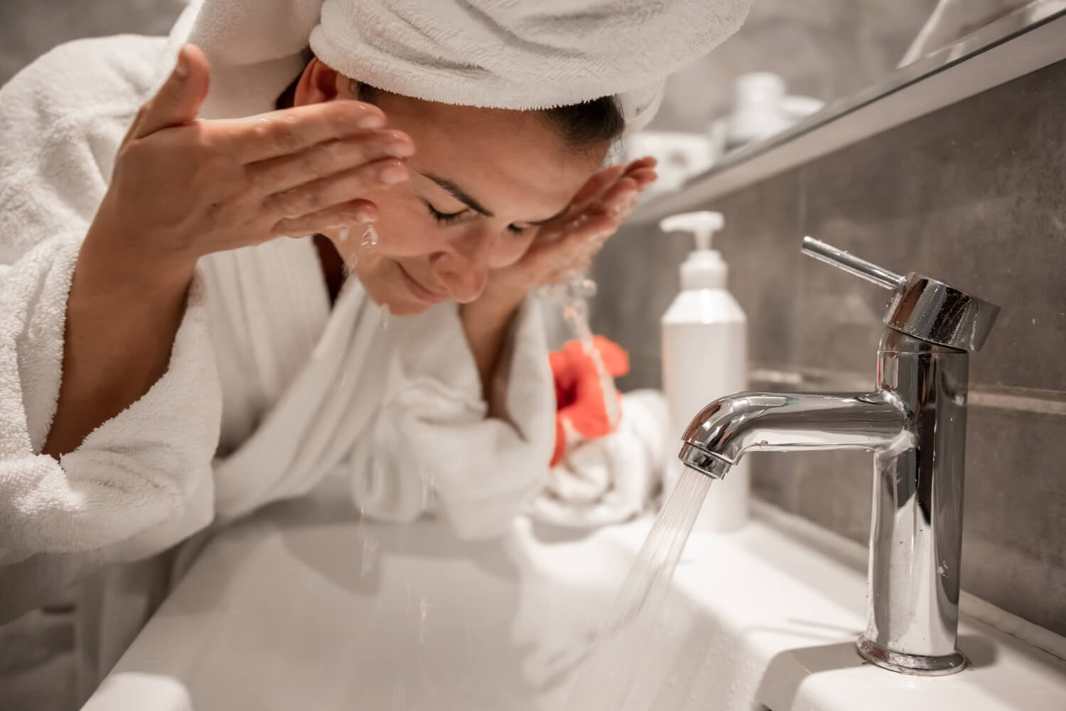 Women washing face